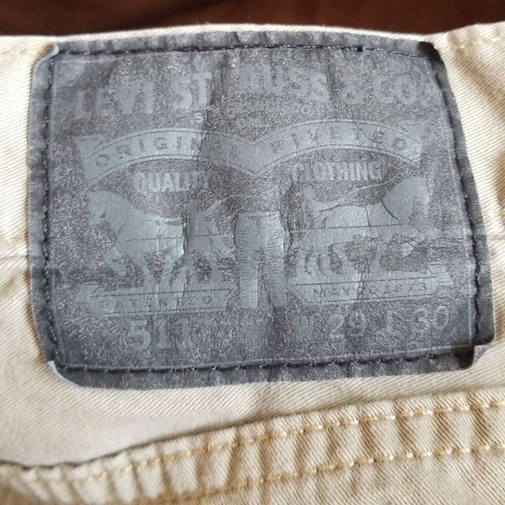 Men/Teen Levis - Picture 2 of 8